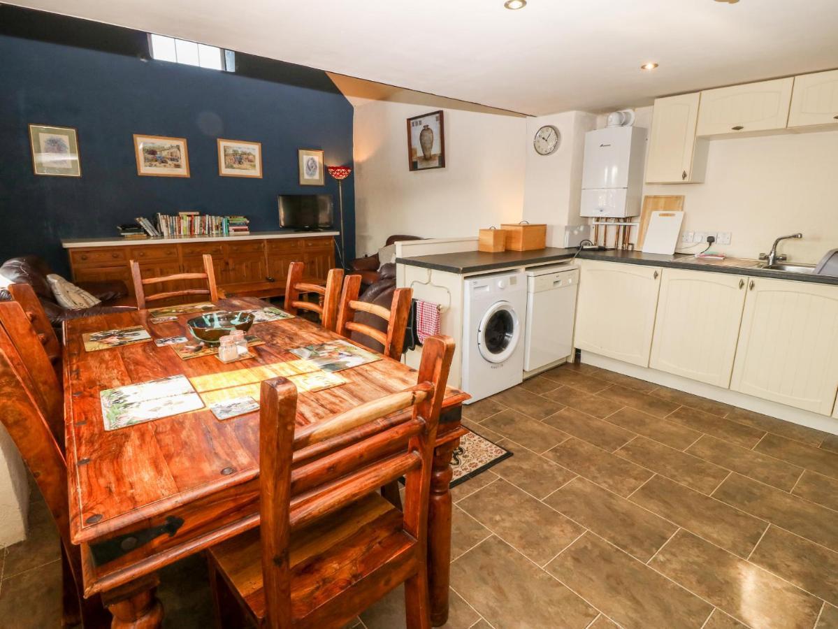 Bwthyn Yr Helyg Willow Cottage Llannor Kültér fotó
