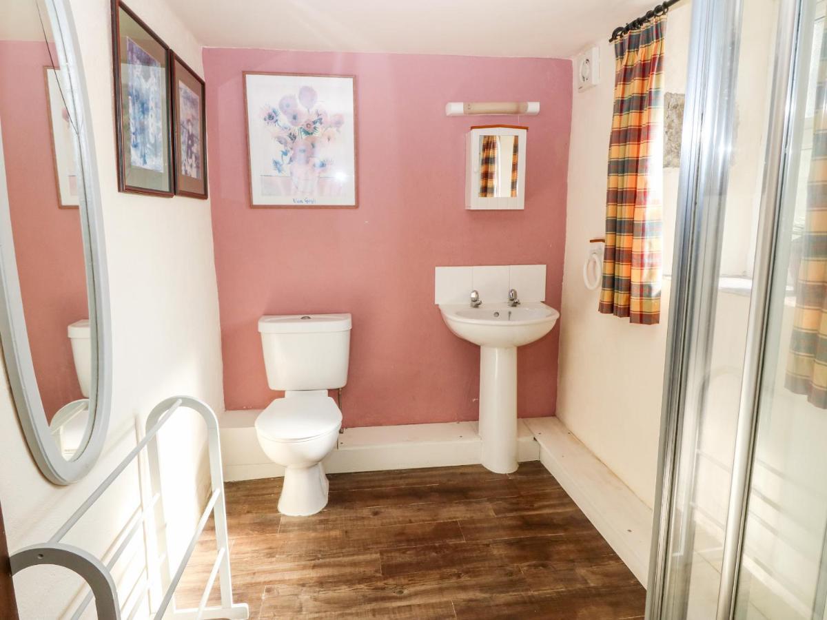 Bwthyn Yr Helyg Willow Cottage Llannor Kültér fotó