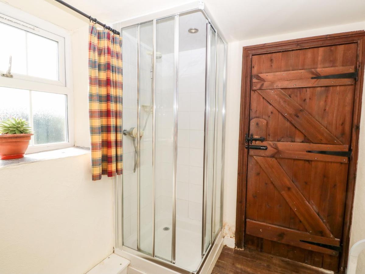Bwthyn Yr Helyg Willow Cottage Llannor Kültér fotó